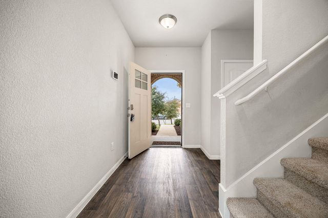 13925 Heywood DR, Pflugerville, TX 78660