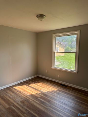 2113 NW Norris Road, Huntsville, AL 35810