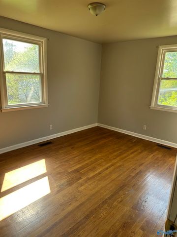 2113 NW Norris Road, Huntsville, AL 35810