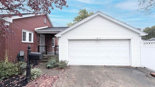 1825 Bellemeade Avenue, Evansville, IN 47714