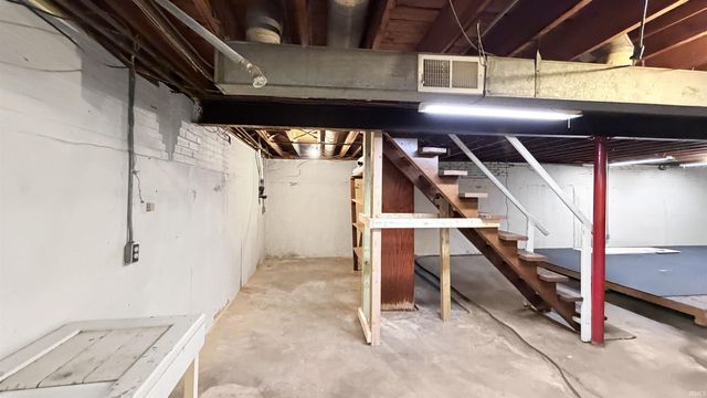 1825 Bellemeade Avenue, Evansville, IN 47714