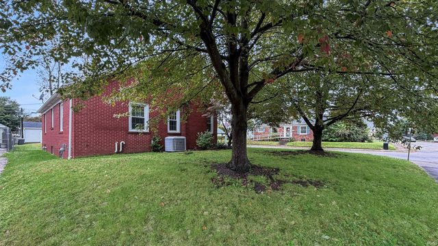 1825 Bellemeade Avenue, Evansville, IN 47714