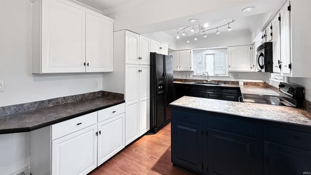 1825 Bellemeade Avenue, Evansville, IN 47714