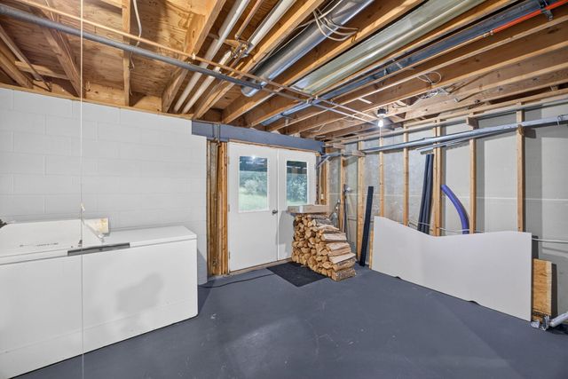 11520 N Lookout Ridge, Canadian Lakes, MI 49346
