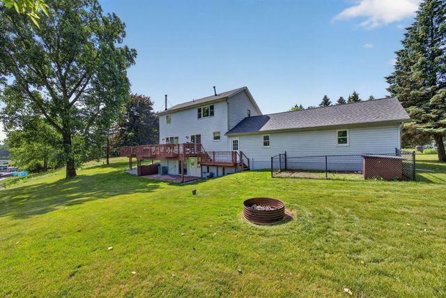 11520 N Lookout Ridge, Canadian Lakes, MI 49346