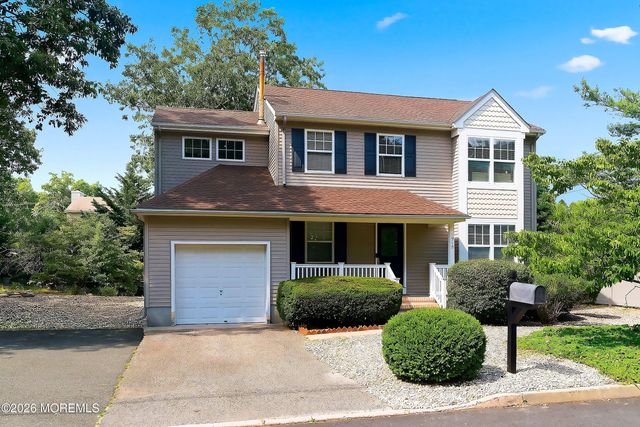 1918 Birchbark Place, Toms River, NJ 08753