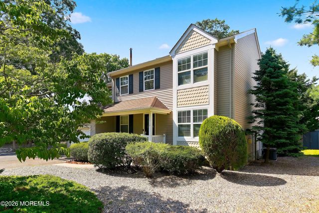 1918 Birchbark Place, Toms River, NJ 08753