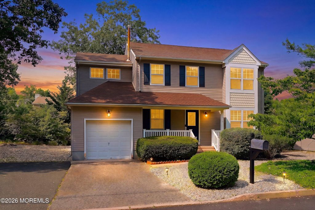 1918 Birchbark Place, Toms River, NJ 08753