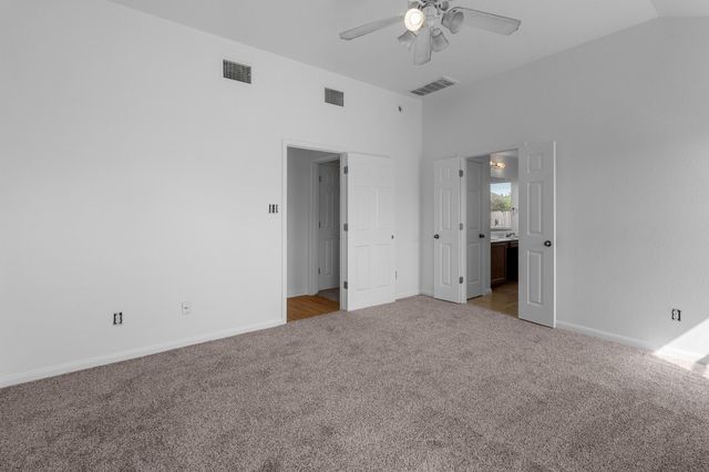 114 Gainer DR, Hutto, TX 78634