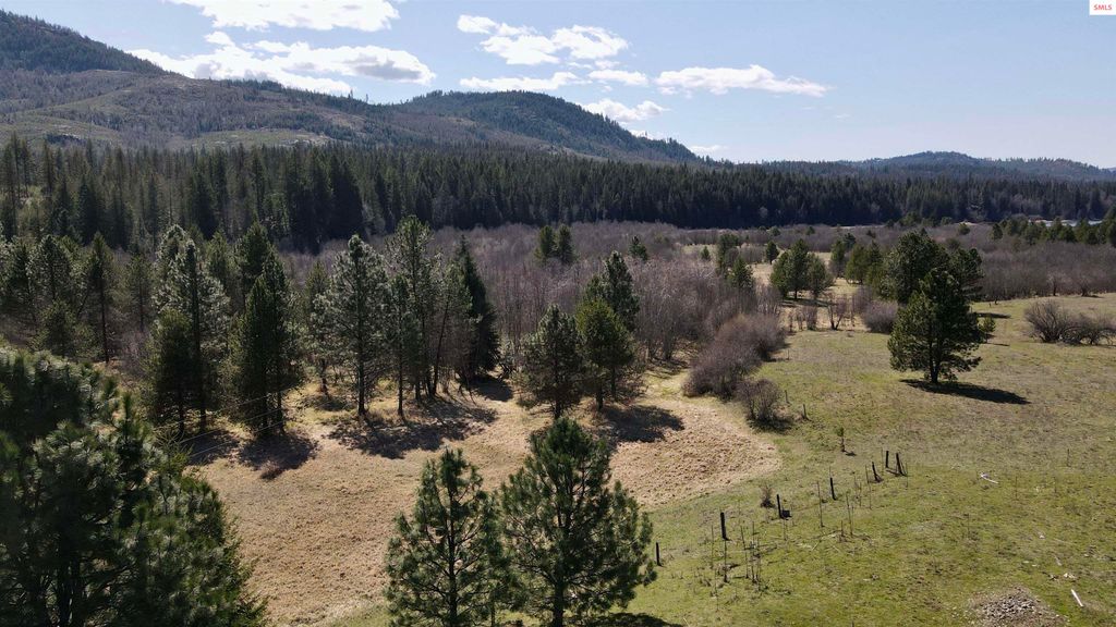 3216 Dufort Road, Sagle, ID 83860 photo 9
