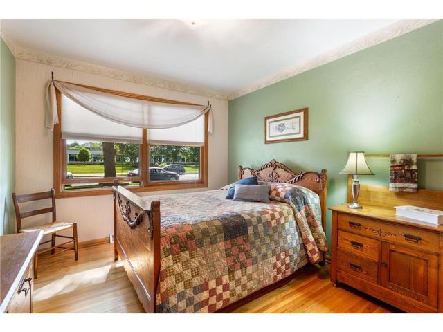 415 N 8th Street, River Falls, WI 54022