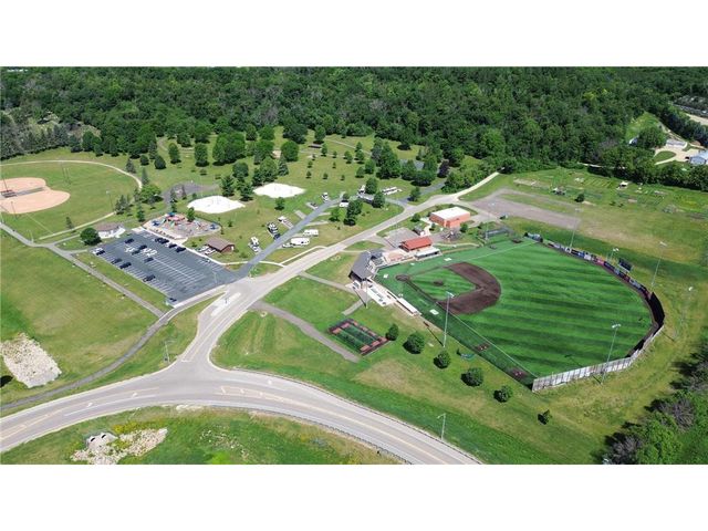 415 N 8th Street, River Falls, WI 54022