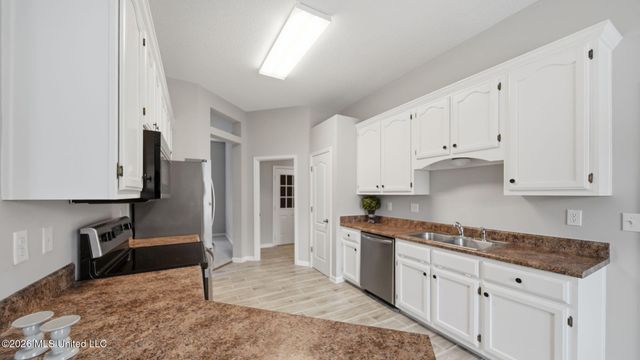 9189 William Paul Drive, Olive Branch, MS 38654