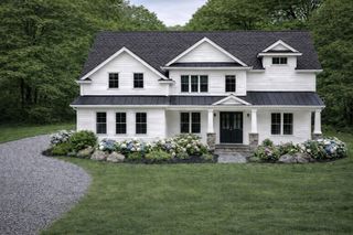 4 Emerald Drive, Hopkinton, MA 01748