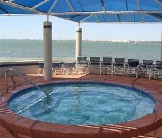 5277 ISLA KEY BOULEVARD S 321, St Petersburg, FL 33715