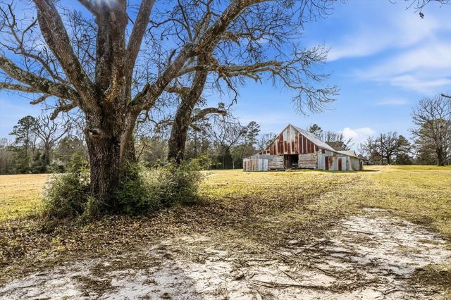 3610 Fm 2423, Grapeland, TX 75844