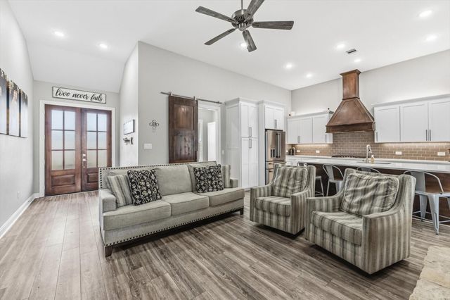 3610 Fm 2423, Grapeland, TX 75844