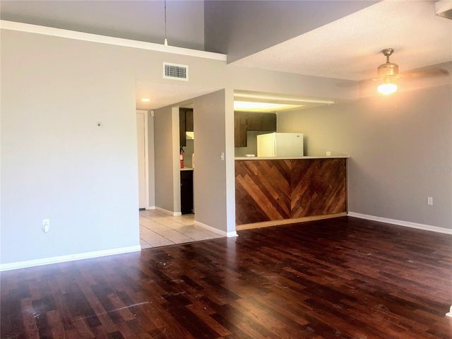 5942 PEREGRINE AVENUE 22C, Orlando, FL 32819