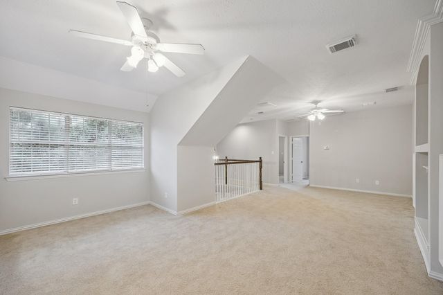 34 N Lansdowne Circle, The Woodlands, TX 77382