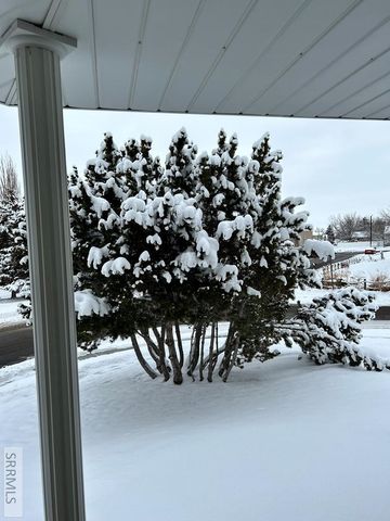 1617 Calico Circle, Pocatello, ID 83201