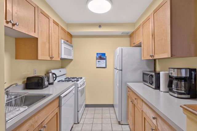 1825 Madison Ave Apt 3M, New York City, NY 10035