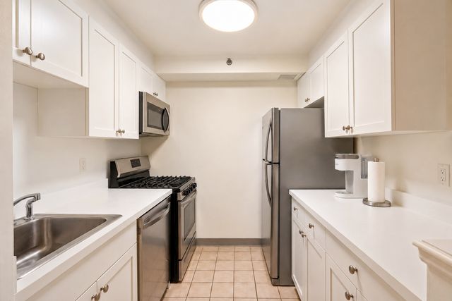1825 Madison Ave Apt 3M, New York City, NY 10035