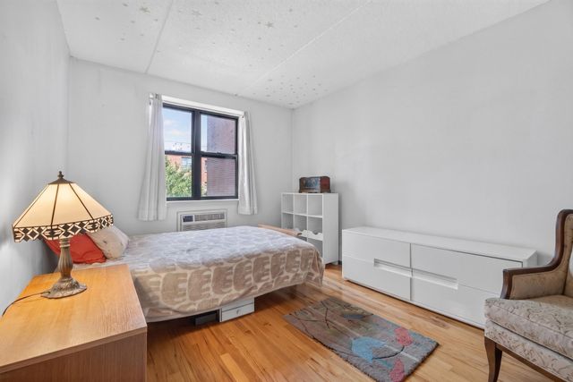 1825 Madison Ave Apt 3M, New York City, NY 10035