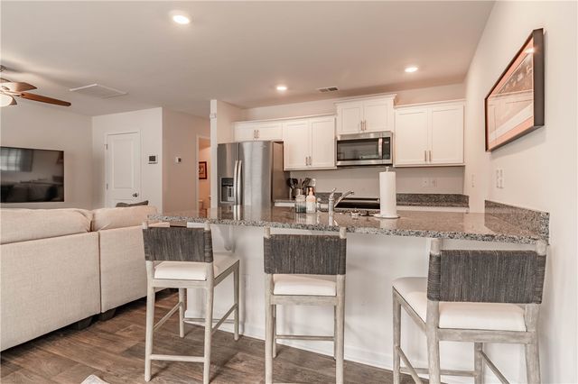 304 Oakmont Valley Trail, Seneca, SC 29678