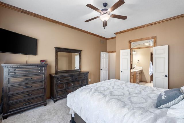 1748 S Cascade Pt, Andover, KS 67002