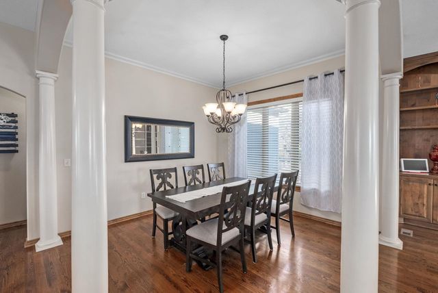 1748 S Cascade Pt, Andover, KS 67002