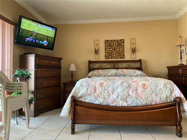 1965 S Ocean Dr 8H, Hallandale Beach, FL 33009