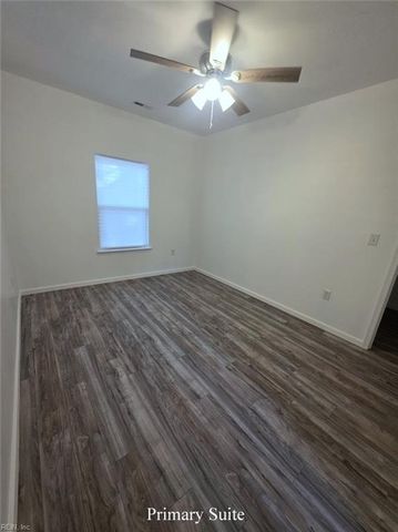 9975 Line Fence RD, Hayes, VA 23072