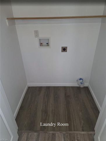 9975 Line Fence RD, Hayes, VA 23072