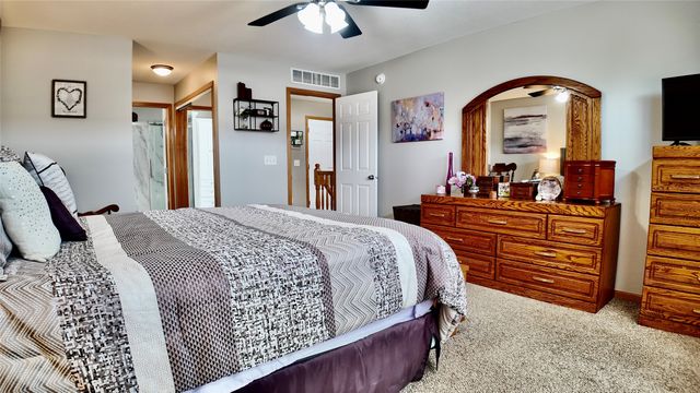277 S 79th Street 501, West Des Moines, IA 50266