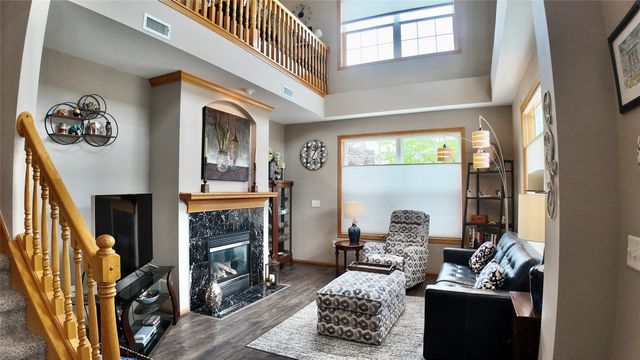 277 S 79th Street 501, West Des Moines, IA 50266