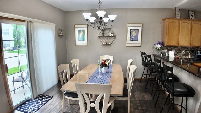 277 S 79th Street 501, West Des Moines, IA 50266