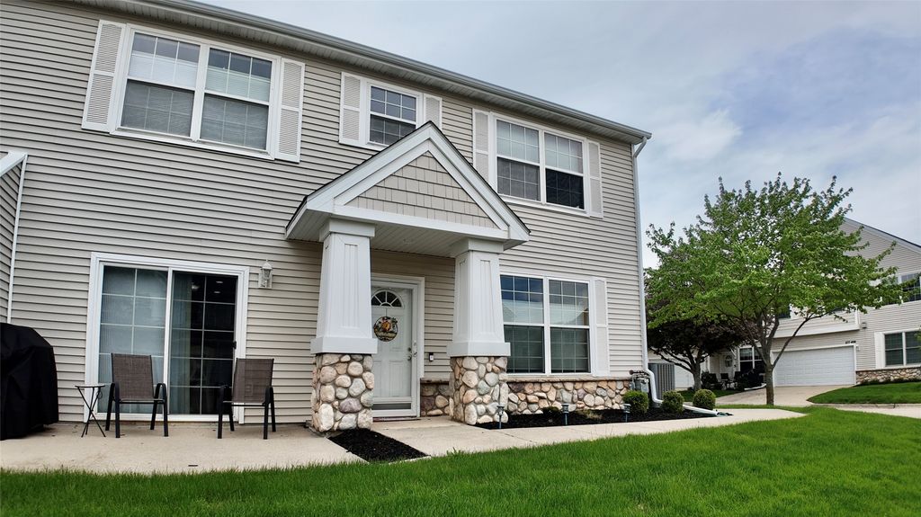 277 S 79th Street 501, West Des Moines, IA 50266