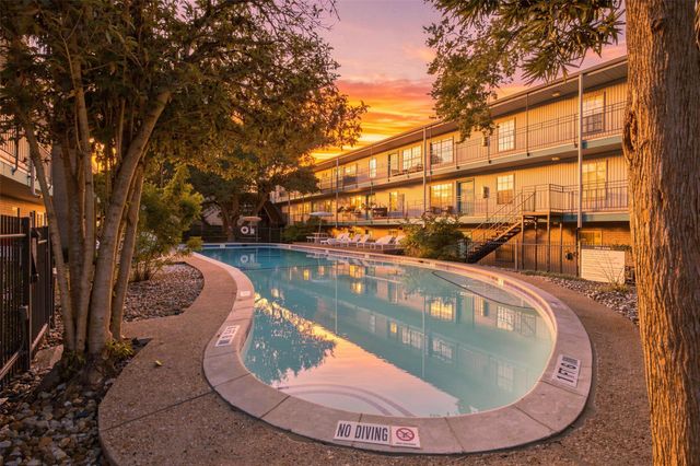 300 Crockett ST 119, Austin, TX 78704