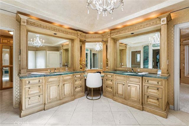 26501 Silver Saddle Lane, Laguna Hills, CA 92653