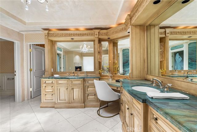 26501 Silver Saddle Lane, Laguna Hills, CA 92653