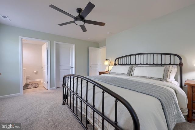 2011 PAPERBACK WAY, York, PA 17408
