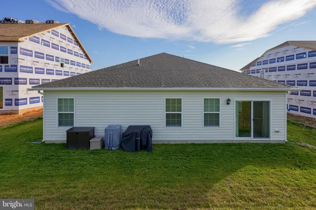 2011 PAPERBACK WAY, York, PA 17408