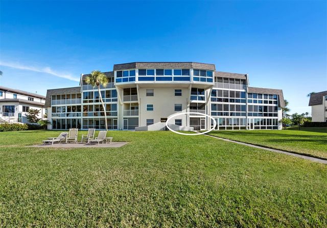 5231 GULF OF MEXICO DRIVE 104, Longboat Key, FL 34228