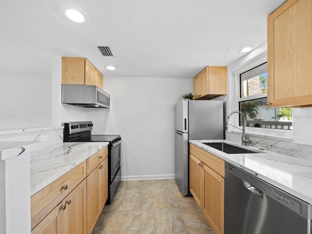 5231 GULF OF MEXICO DRIVE 104, Longboat Key, FL 34228