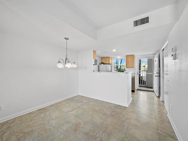 5231 GULF OF MEXICO DRIVE 104, Longboat Key, FL 34228