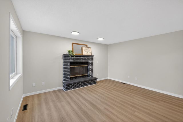 4406 Newcastle Lane NW, Rochester, MN 55901