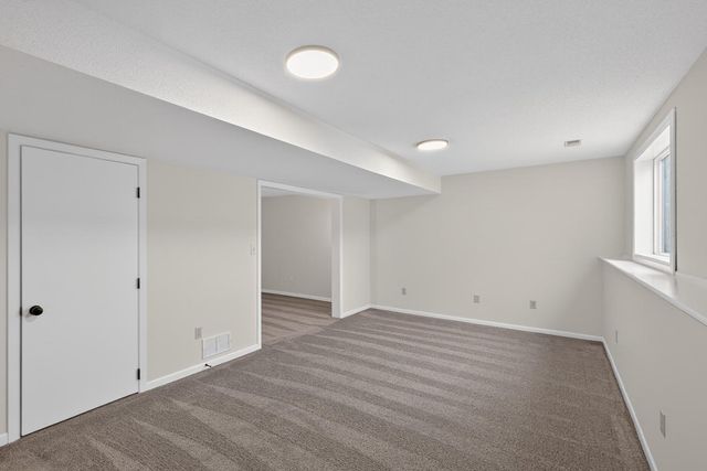 4406 Newcastle Lane NW, Rochester, MN 55901