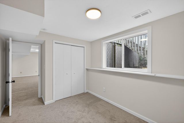 4406 Newcastle Lane NW, Rochester, MN 55901