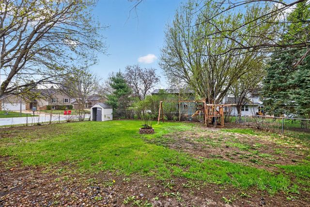 4406 Newcastle Lane NW, Rochester, MN 55901