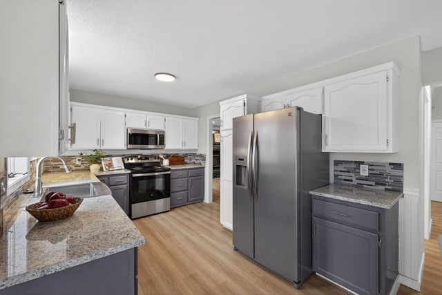 4406 Newcastle Lane NW, Rochester, MN 55901